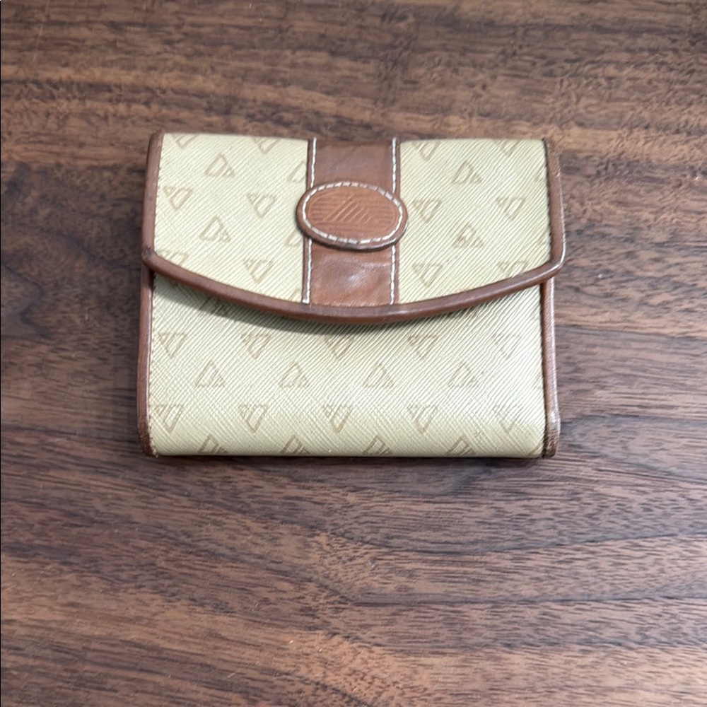 Elegant Tan and Brown Women's Wallet